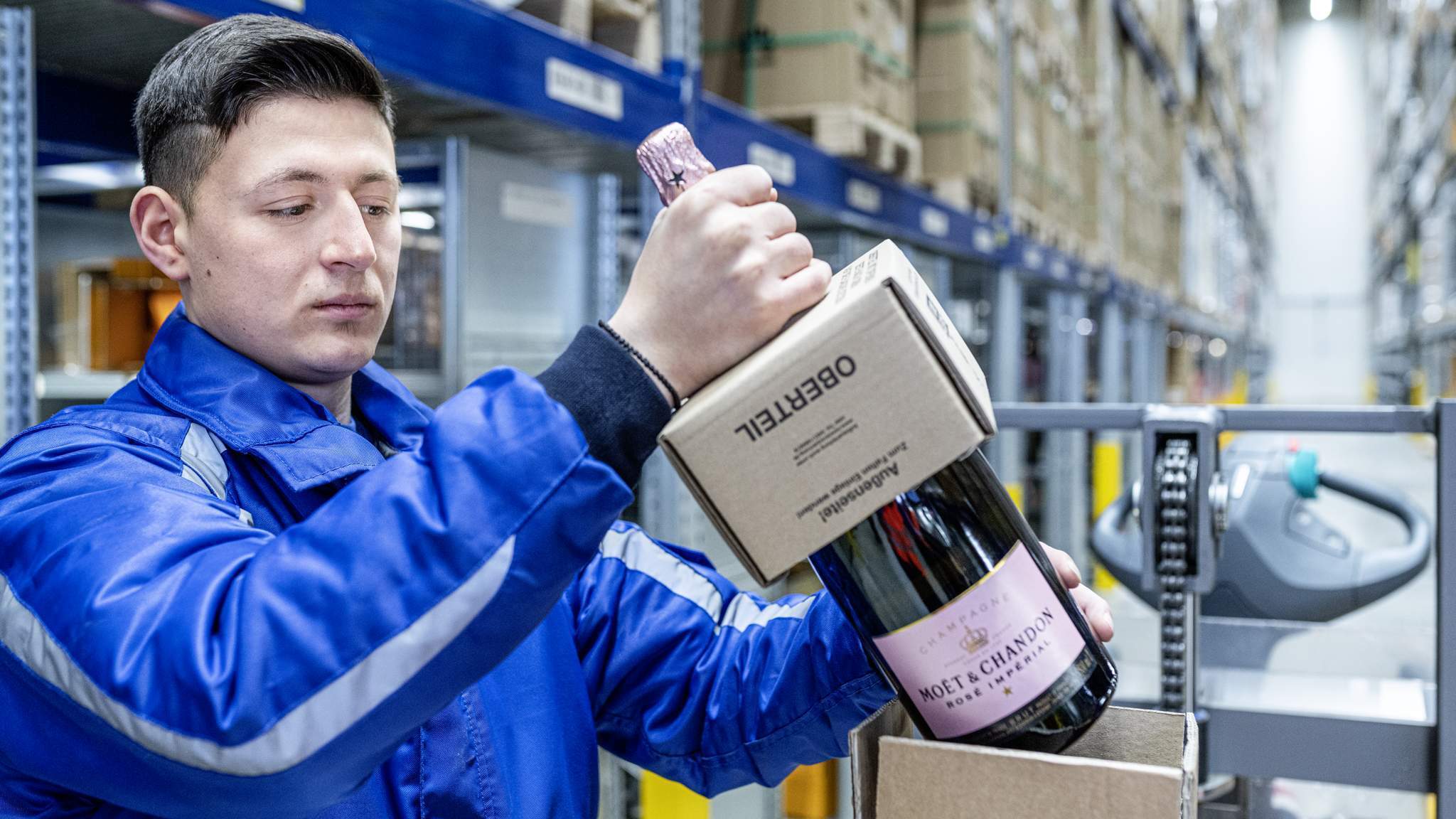 Logistika pre víno a destiláty Moët Hennessy na najvyššej úrovni.