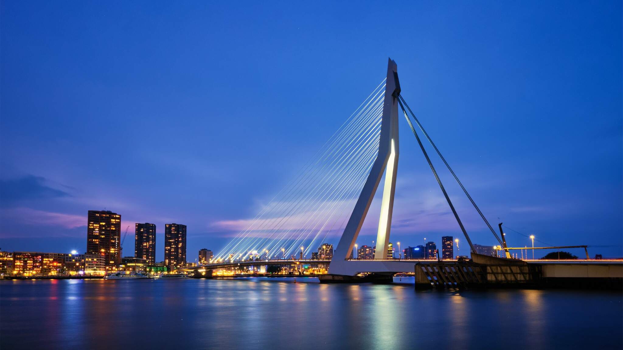 
Bez emisií aj v Rotterdame a Barcelone.